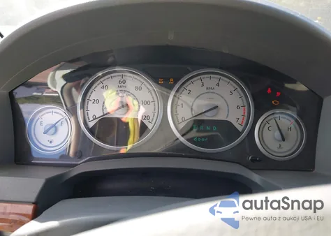 2008 Chrysler Town & Country Lx из США, поврежденный, VIN 2A8HR44H28R834555